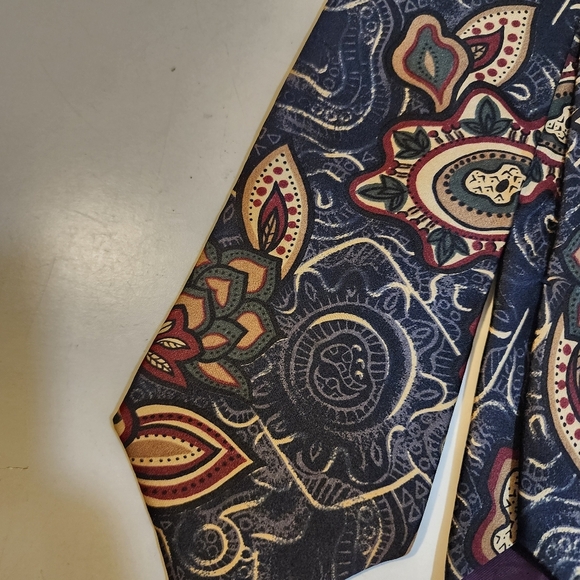 SAVILE ROW Men's Silk Patterned Tie - Picture 6 of 9